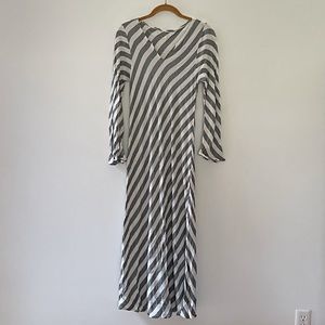 Italian Maxi Long Sleeve Dress